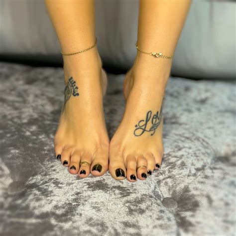 alisa arches footjob|TickleJob: Alisa Arches